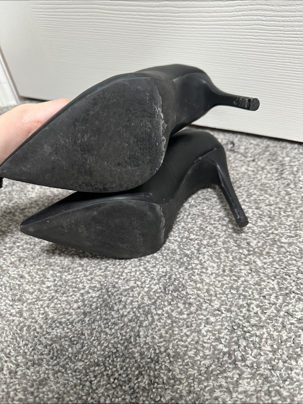Classic Black Pointed Toe High Heel Pumps - Picture 3 of 7